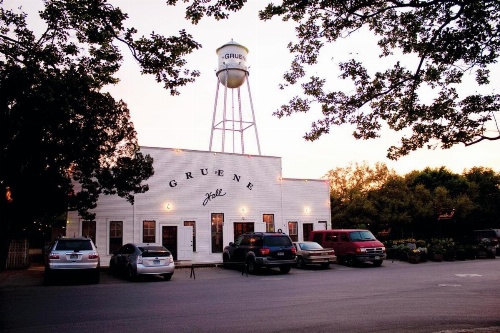 Lakeshore Escape Home image 2